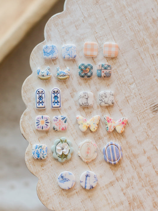 Seaside Cottage Studs