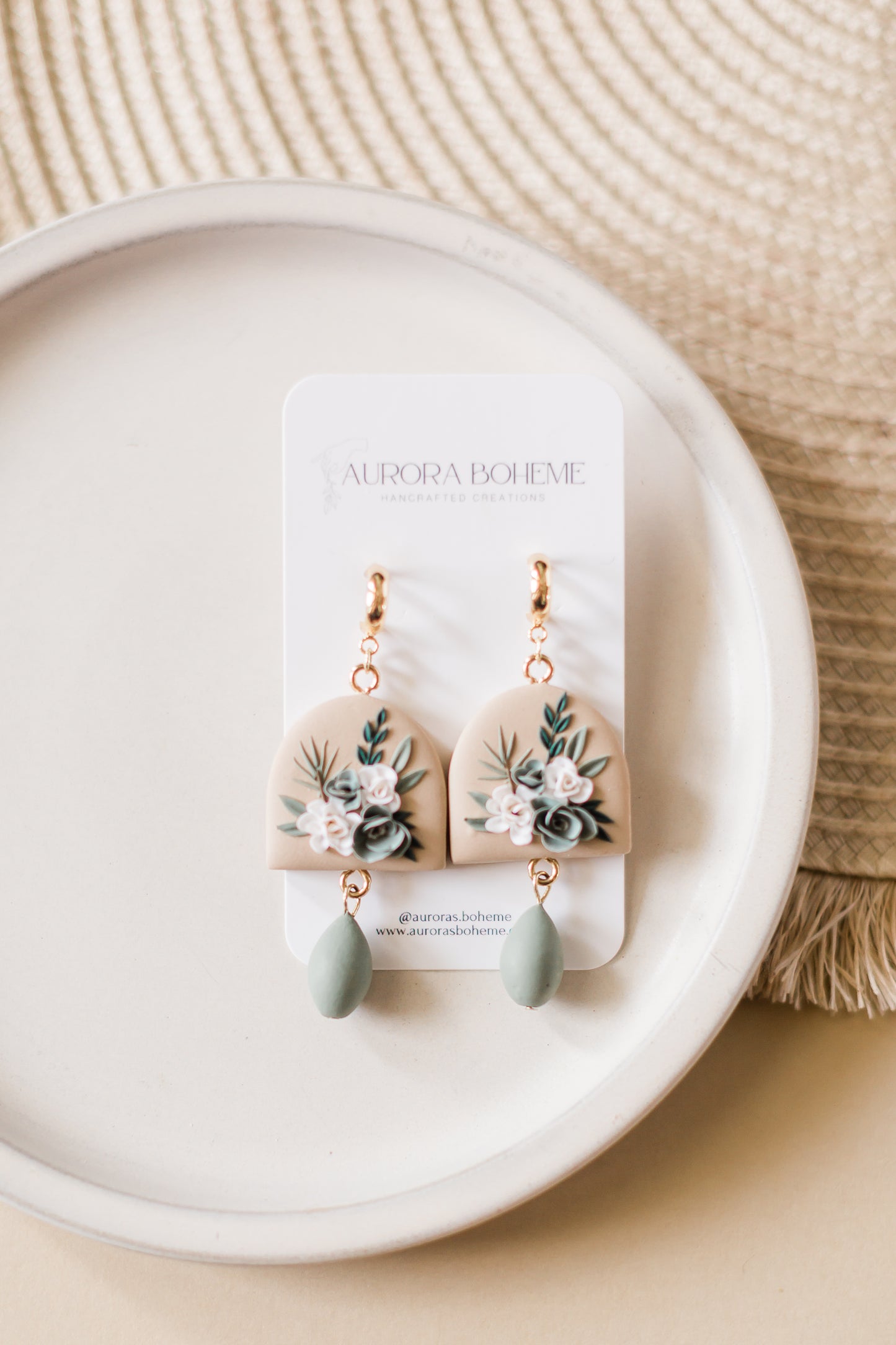 Leafy Tropic Floral Dangle