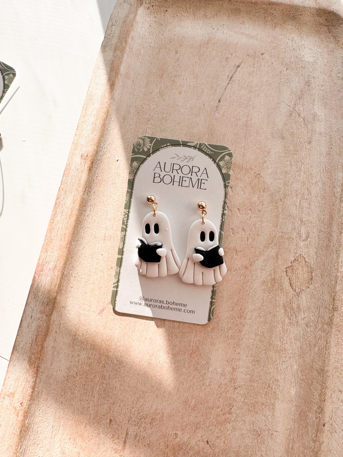 Book Ghostie
