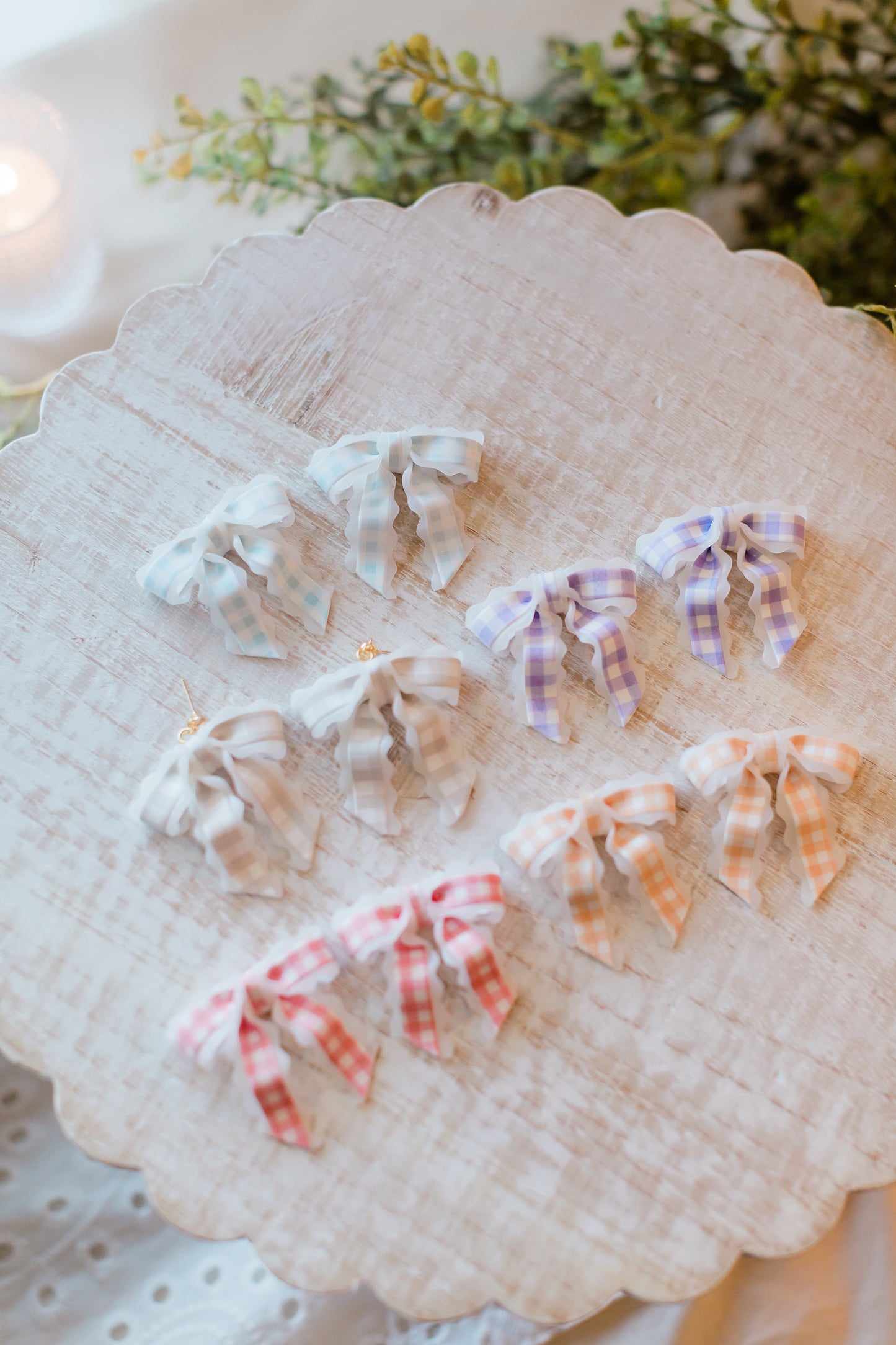 Gingham Scalloped Bows