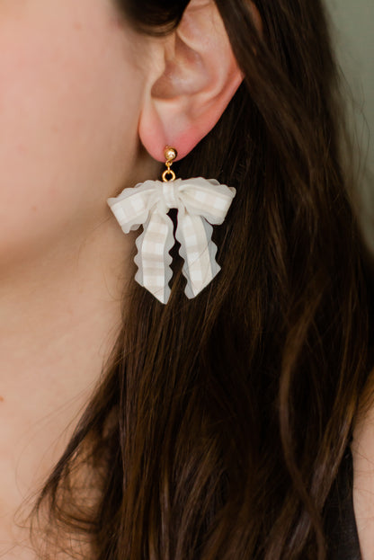 Gingham Scalloped Bows