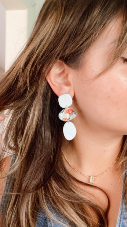Beachy Floral Dangle