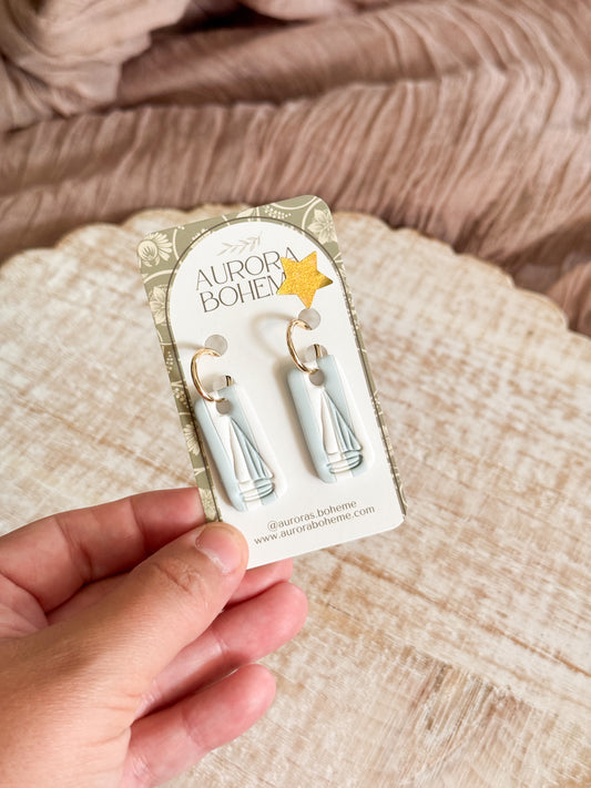 Sailboat hoop dangle