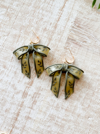 Floral Vine Sheer Bows (Autumn Colors)