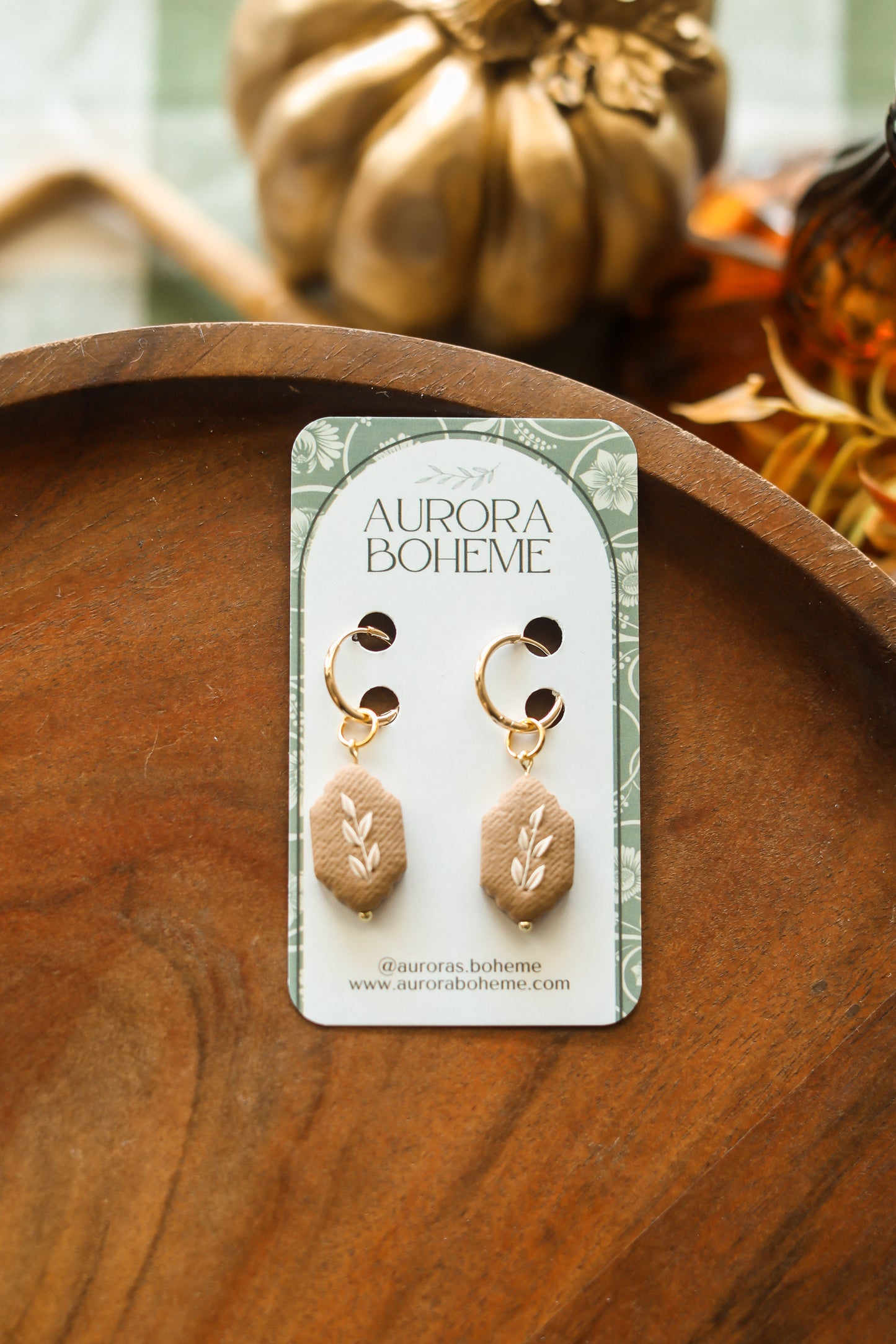 Cream Vine & Terracotta Ornate Charm