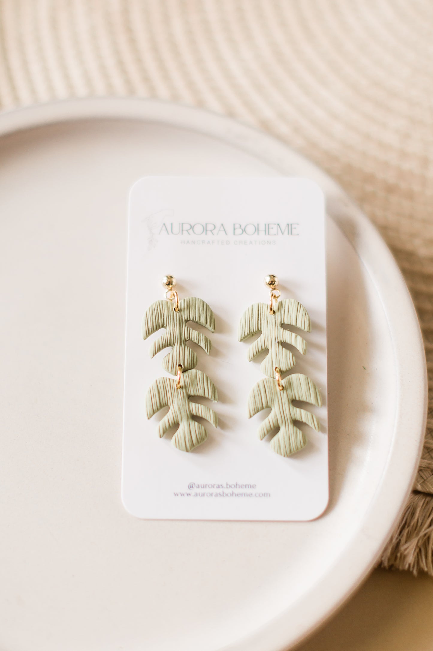 Monstera Dangle