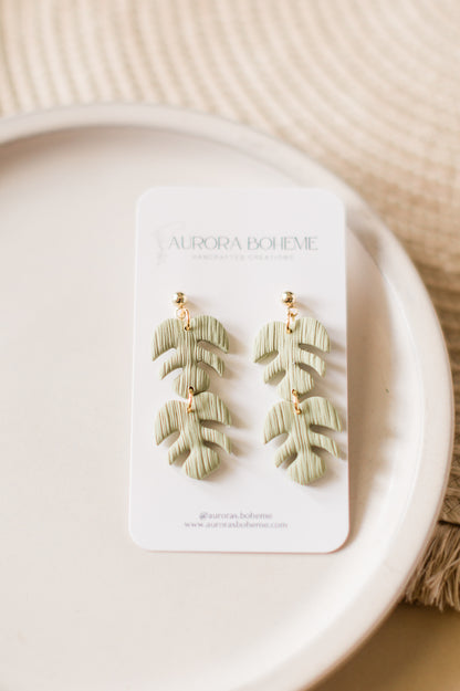Monstera Dangle