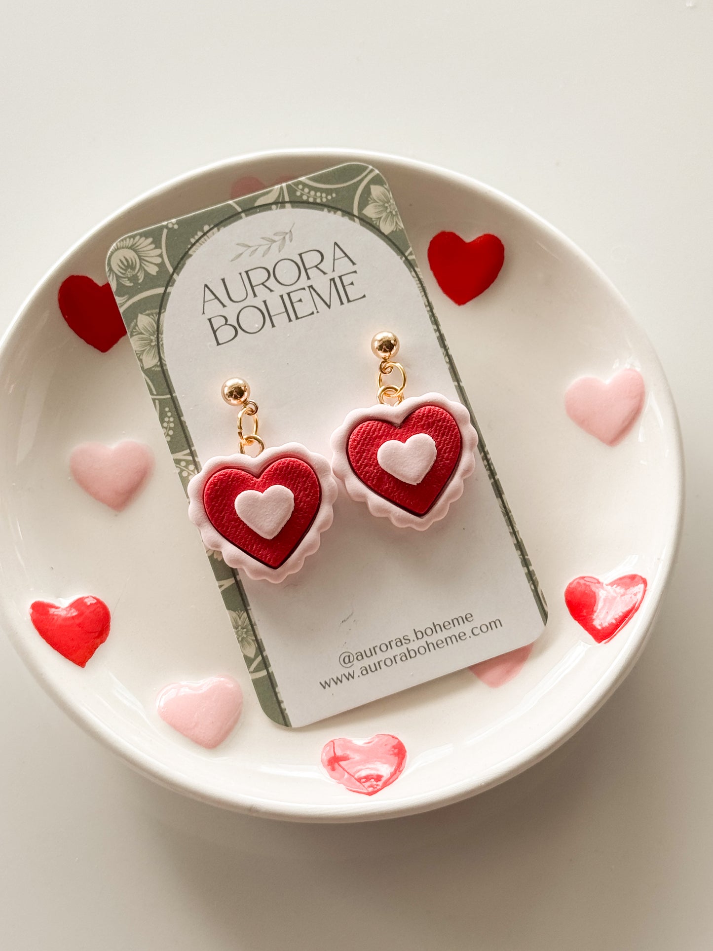 Scalloped Heart Dangle