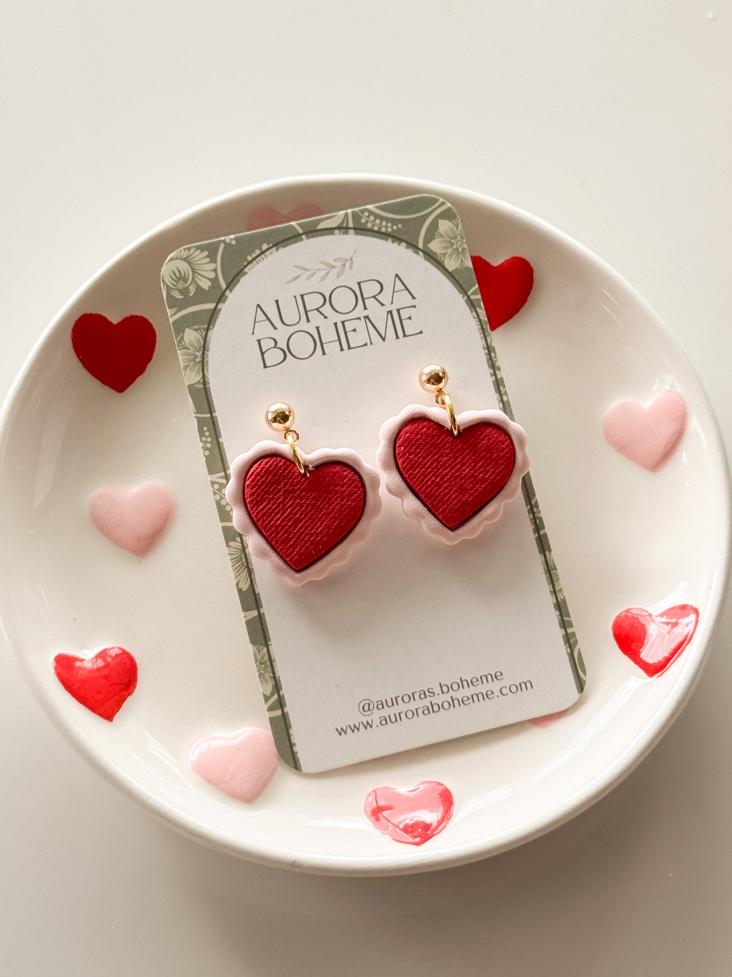 Scalloped Heart Dangle
