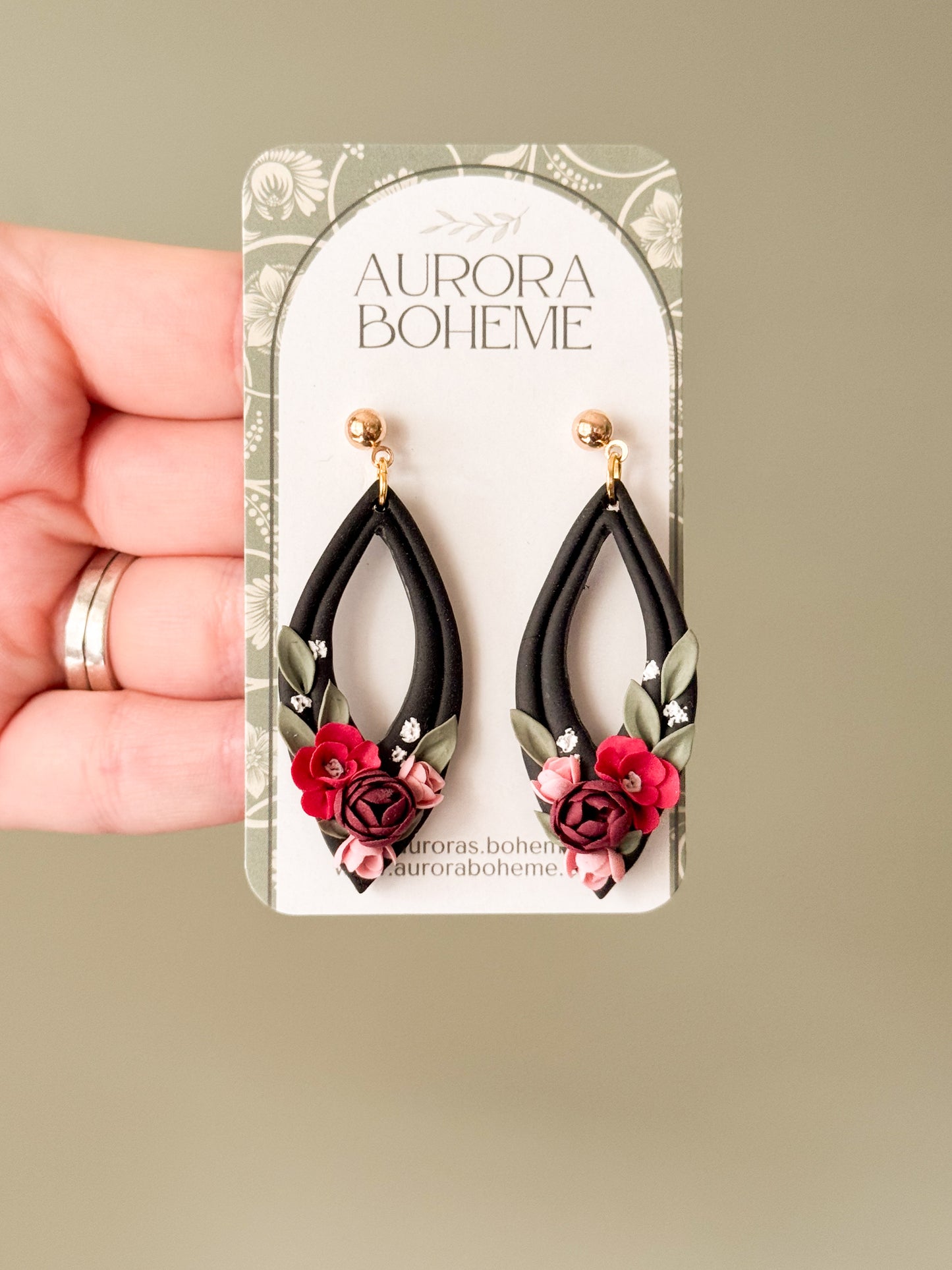 Black Wolfie Valentine Florals