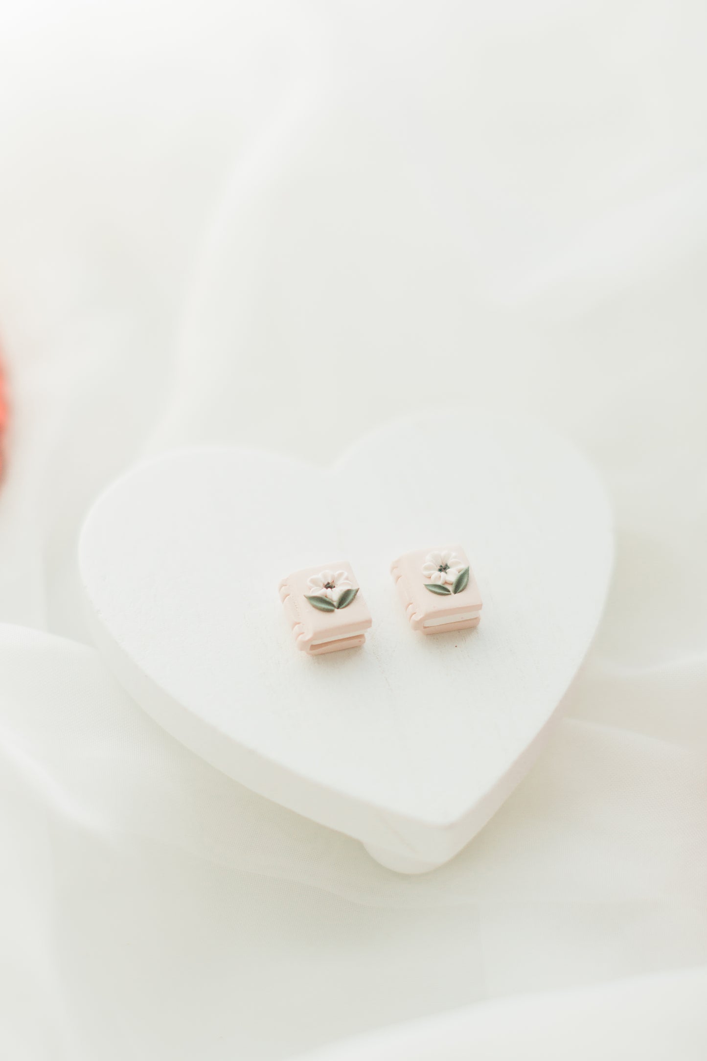 Mini Floral Book Stud