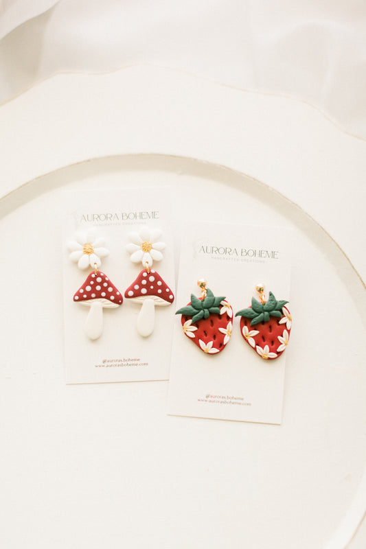 Daisy Mushroom & Strawberry