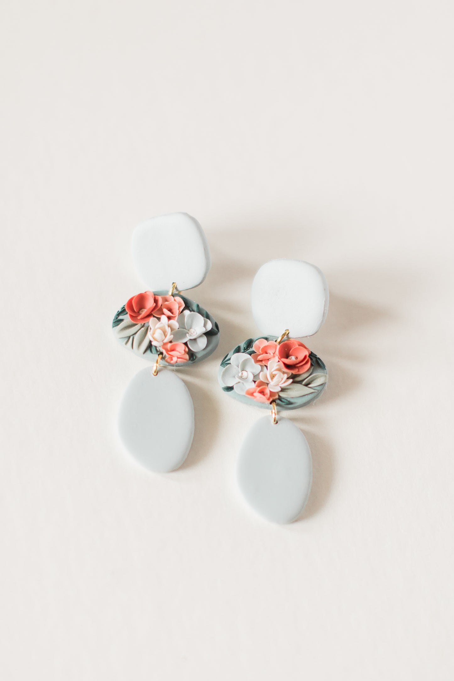 Beachy Floral Dangle